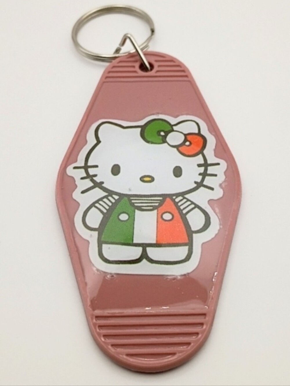 Kawaii Cat Motel Keychain Cultural Dress Cute Resin Charm Retro Style